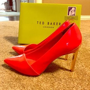 Ted Baker- Naretta pump
